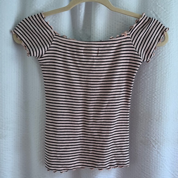 Hollister off the shoulder top - Picture 2 of 2